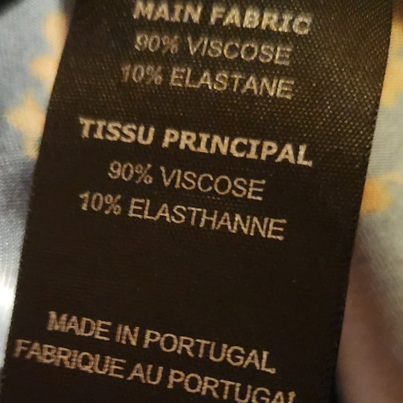Vetements jersey runway dress in size small. Navy with multi color floral print - Picture 4 of 14